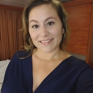 Meet your Posher, Lee